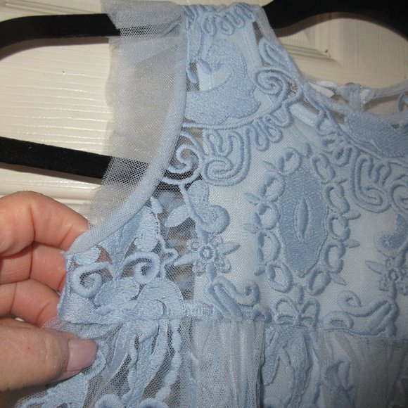 Girls size 2T Blue Lace lined sleeveless dress from Pippa & Julie - Picture 7 of 12